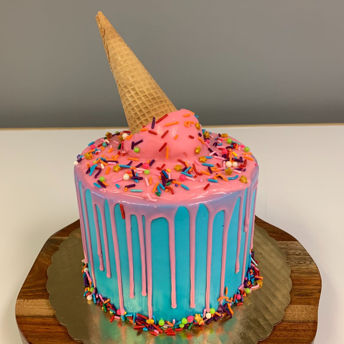 Juniors Imposter Cake Deco Ice Cream Cake - 4:00PM-6:00PM - The Canvas ...